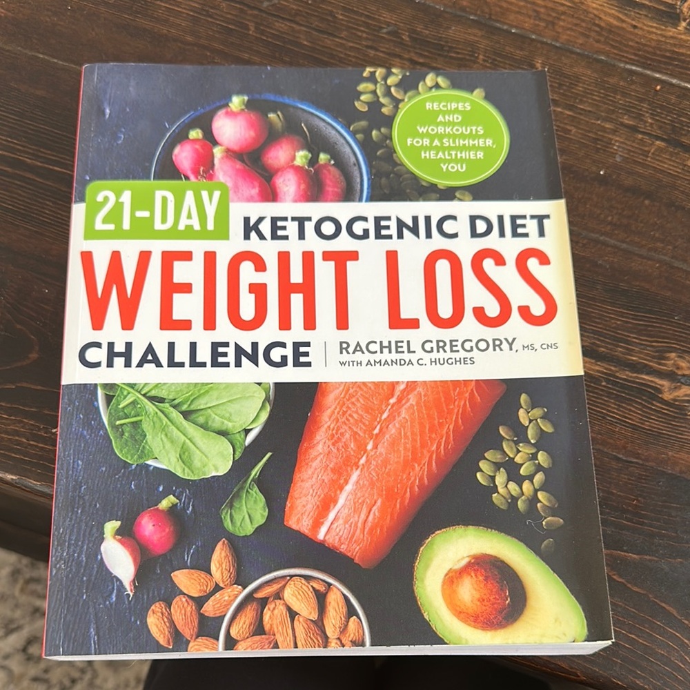 21-Day Ketogenic Diet Weight Loss Challenge Book